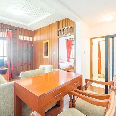 Oyo 1214 My Lagusa Hotell Cimaja Eksteriør bilde